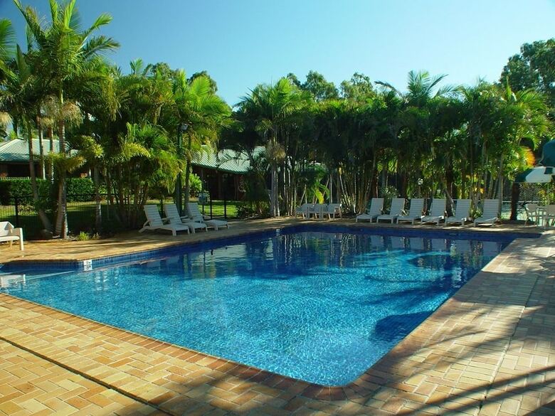 Cabana Brisbane Gateway Resort