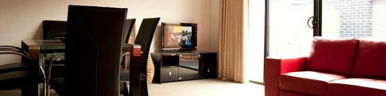 Insaa Serviced Apartments Dandenong