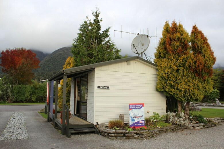 Lake Matheson Motel