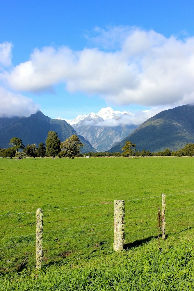 Lake Matheson Motel