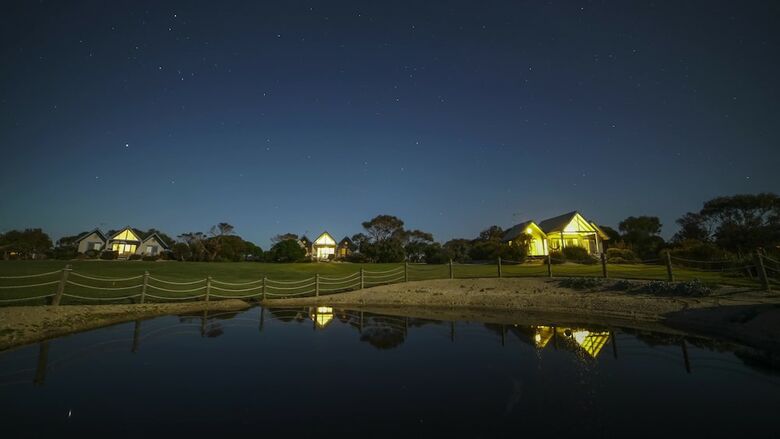 Bear Gully Coastal Cottages
