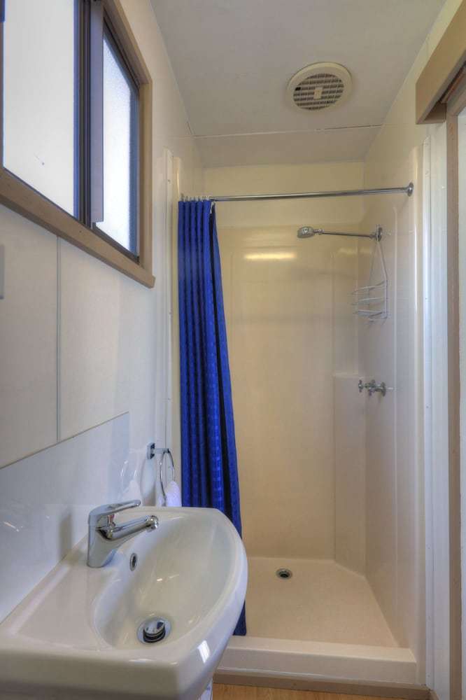 Low Head Tourist Park - Caravan Park