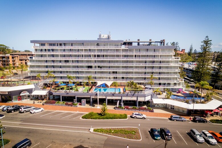 Apartamentos Port Pacific Resort