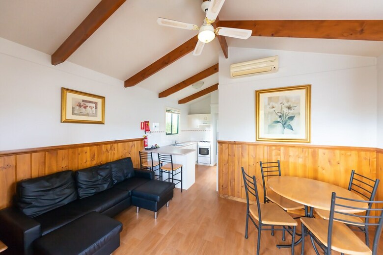 Eildon Riverside Holiday Park