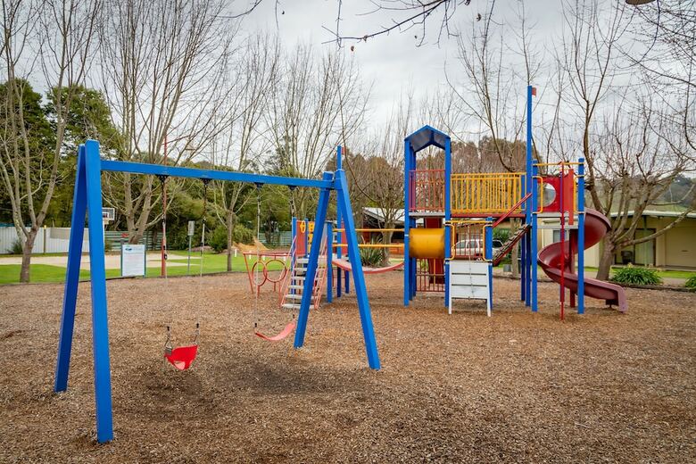 Eildon Riverside Holiday Park