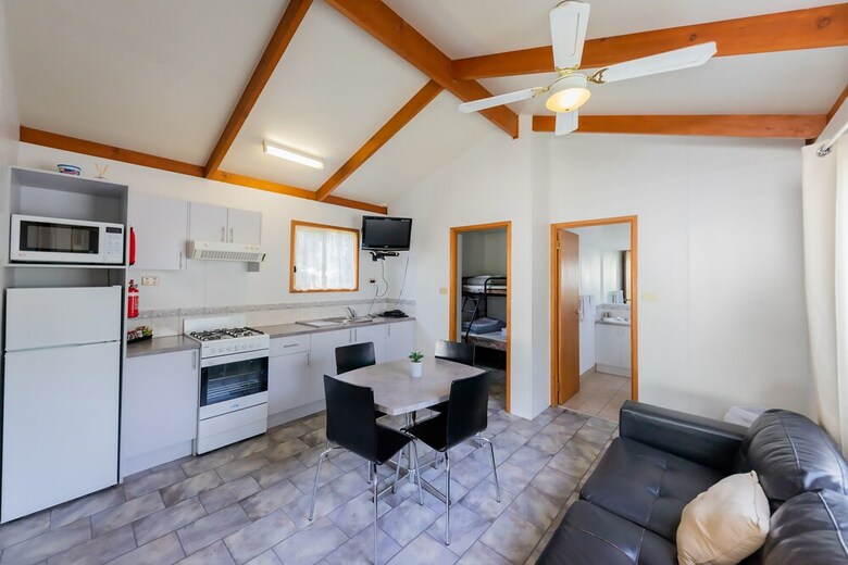 Eildon Riverside Holiday Park