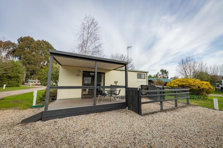 Eildon Riverside Holiday Park