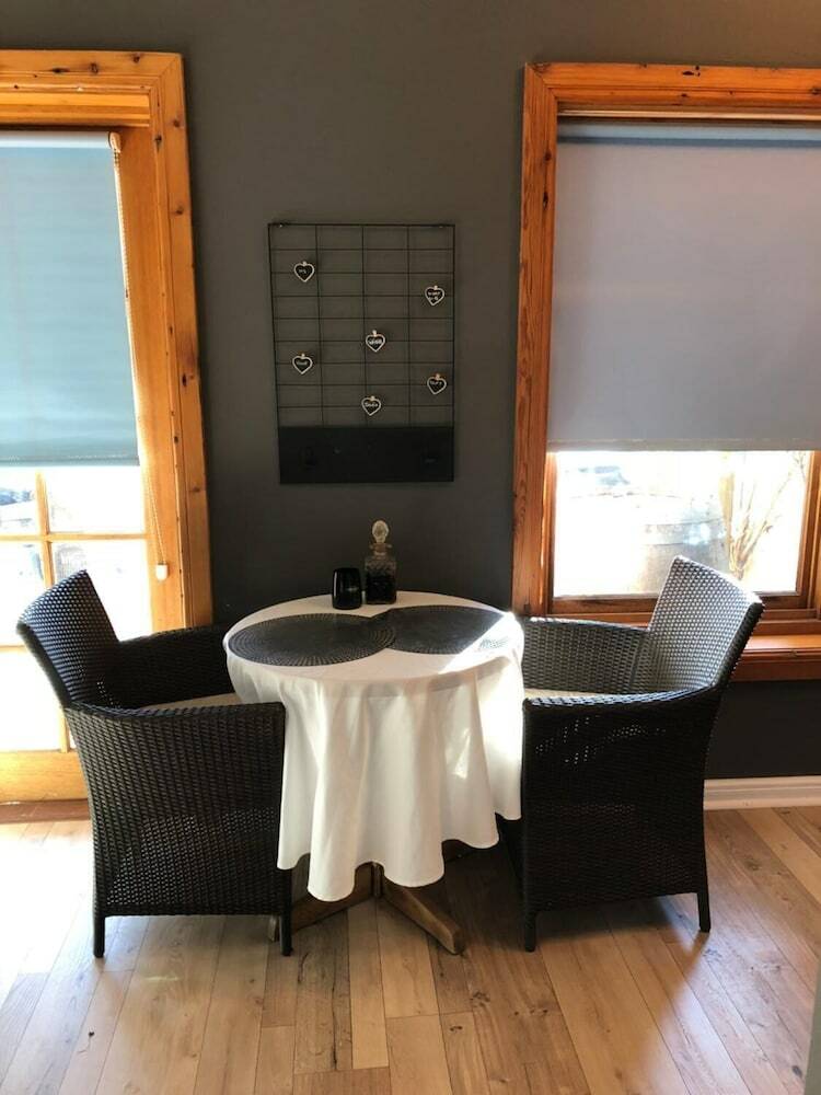 Amande Bed And Breakfast