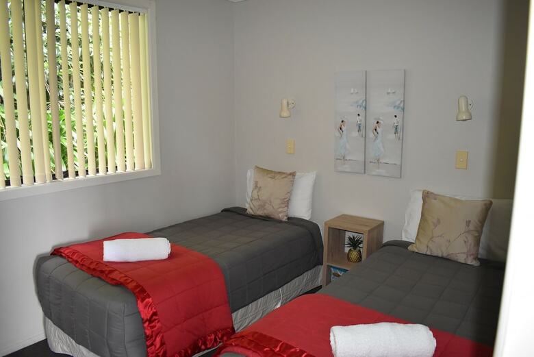 Coastal Motor Lodge