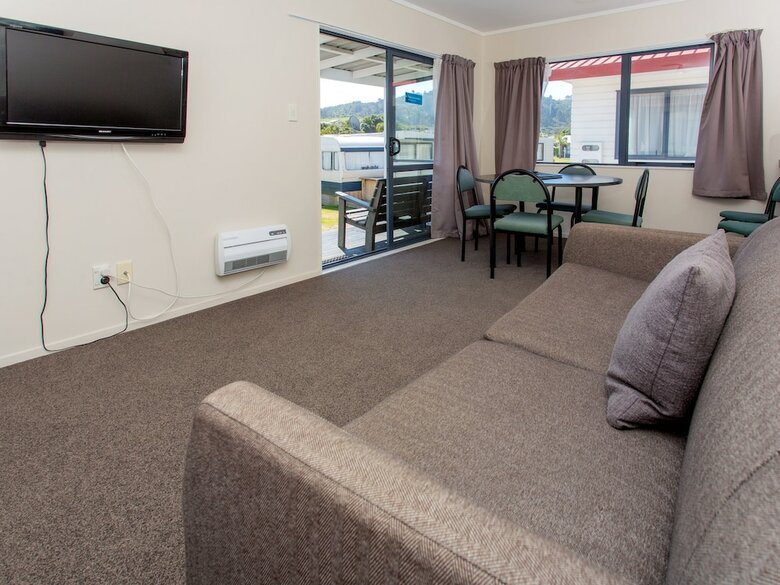 Cabana Beachaven Top 10 Holiday Park