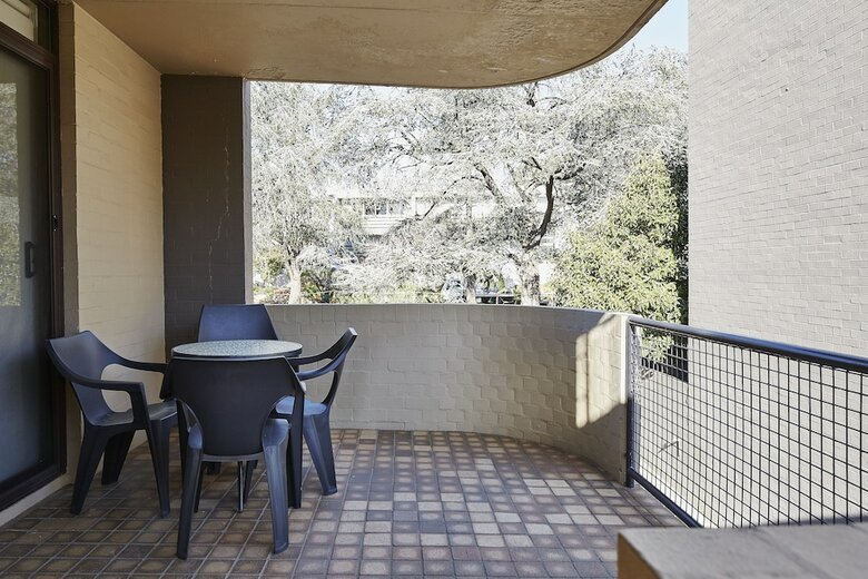 Manuka Park Apartments