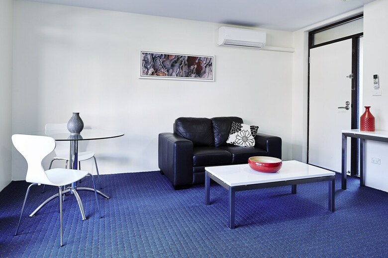 Manuka Park Apartments