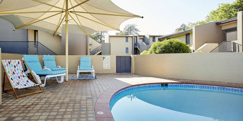 Manuka Park Apartments