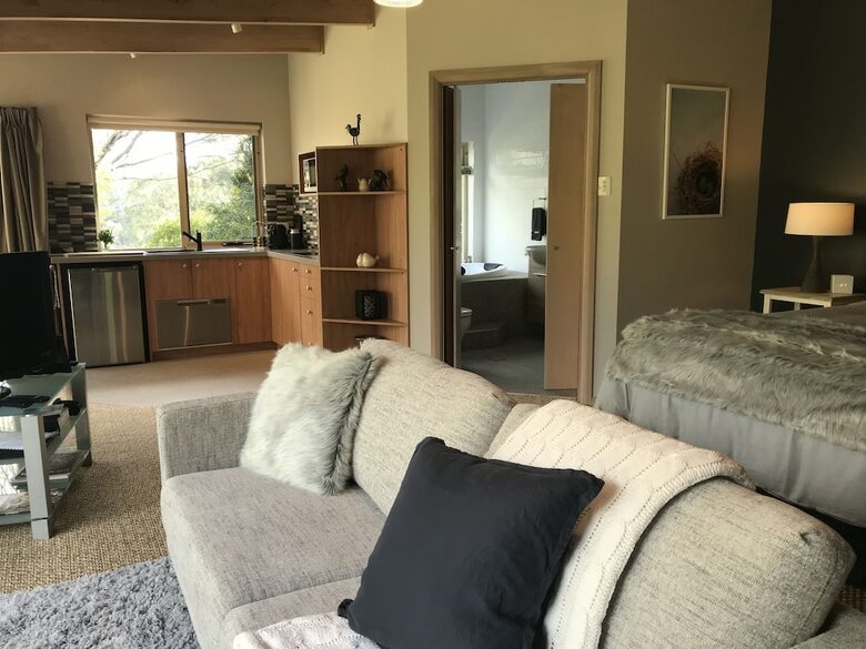 Adelaide Hills Retreats