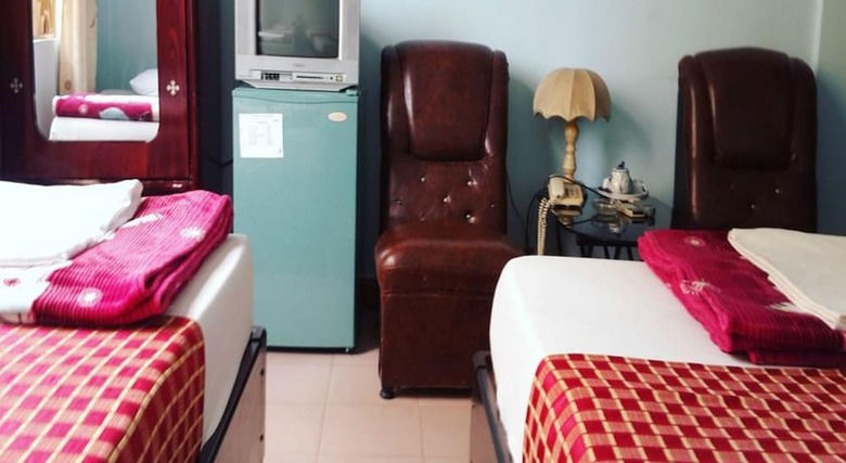 Phong Nha Hotel Hue