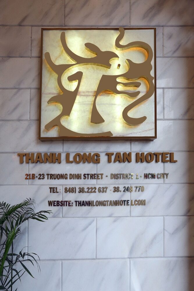 Aha Thanh Long Tan Hotel
