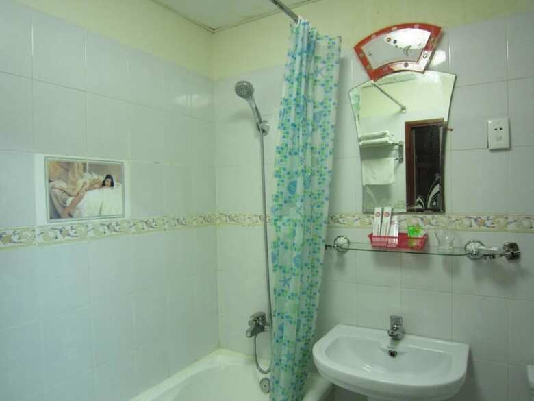 Tan Hoang Long Hotel District 5
