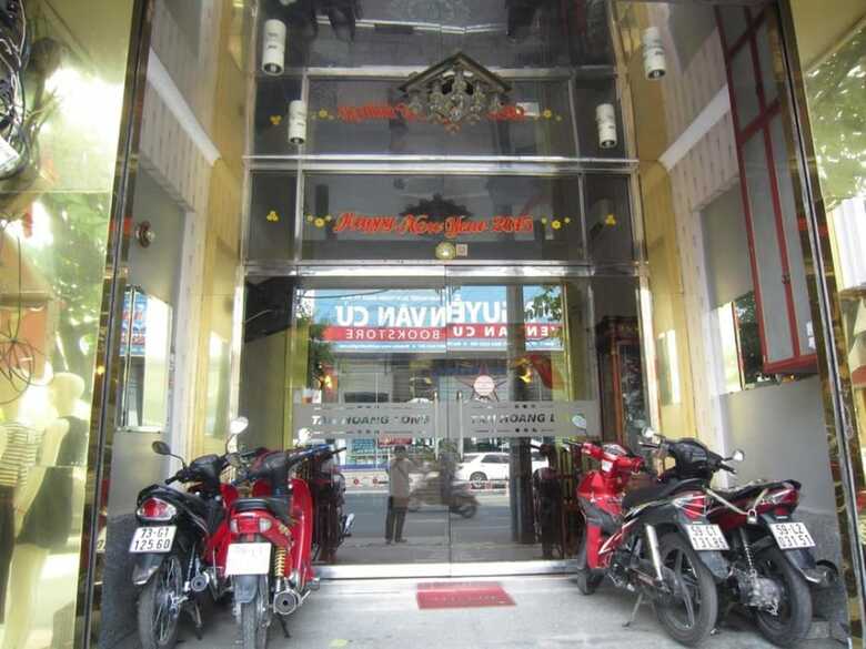 Tan Hoang Long Hotel District 5