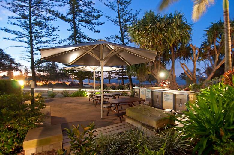 Apartamentos Norfolks On Moffat Beach
