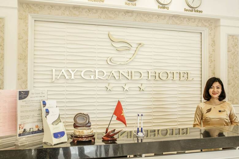 Jay Grand Hotel