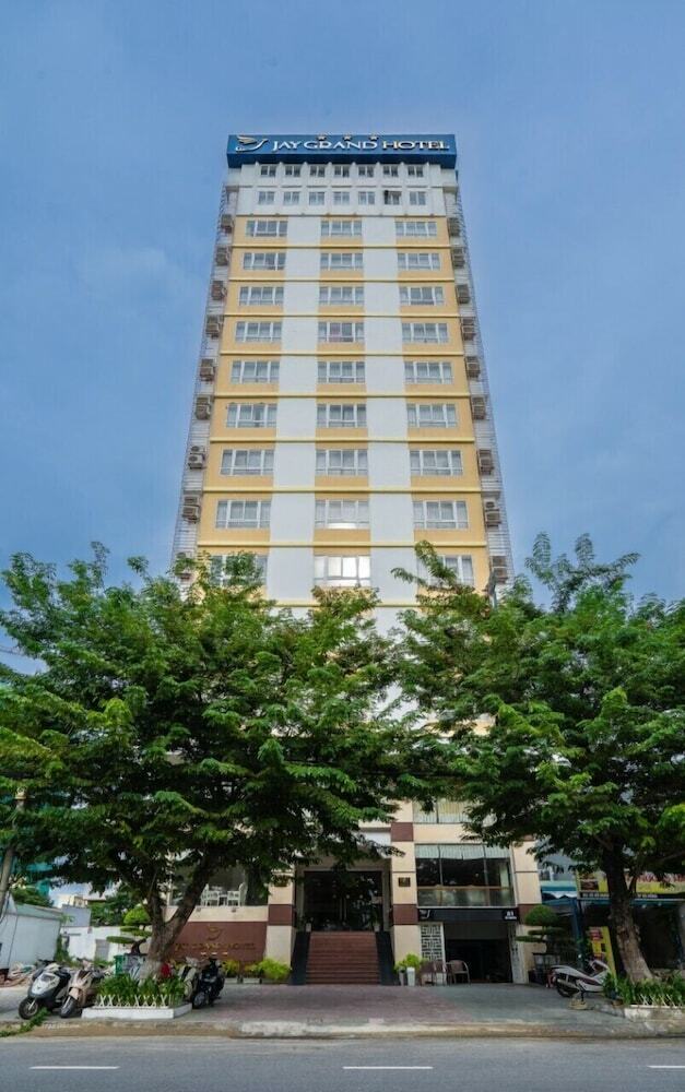 Jay Grand Hotel