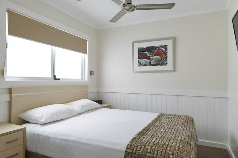 Nrma Stockton Beach Holiday Park