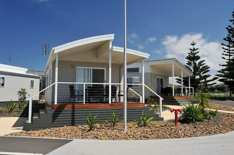 Nrma Stockton Beach Holiday Park