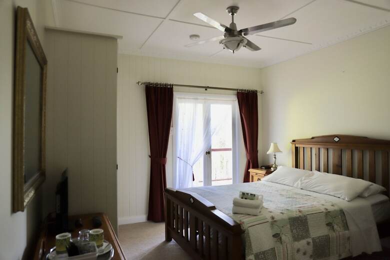 Bed & Breakfast Hilltop On Tamborine