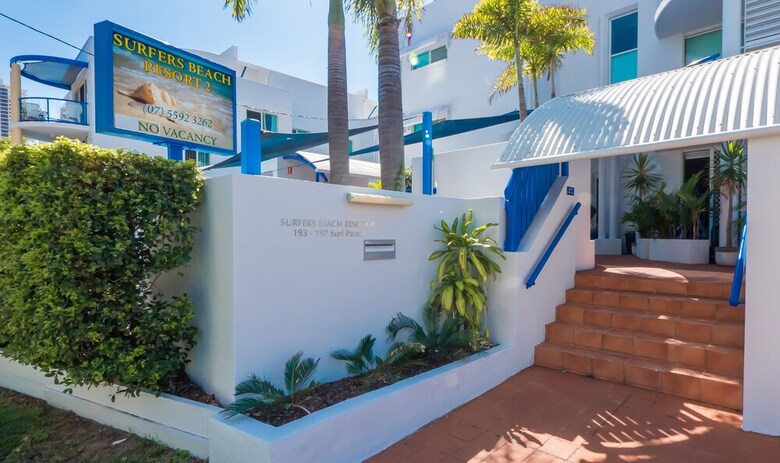 Apartamentos Surfers Beach Resort 2