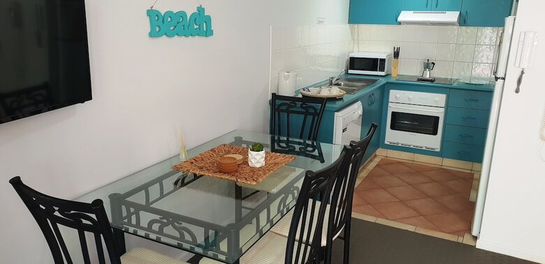 Apartamentos Surfers Beach Resort 2