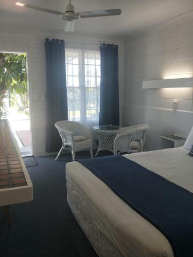 Surf Street Motel