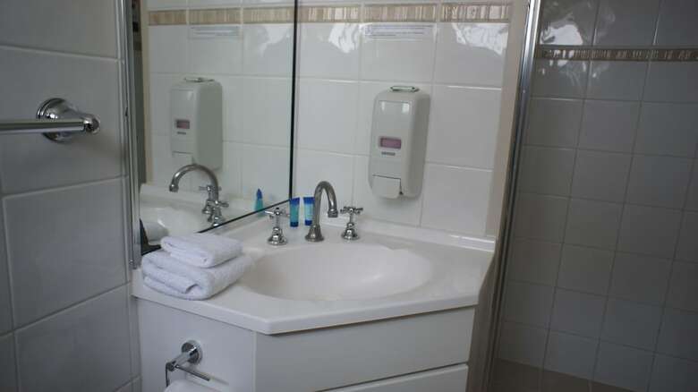 Cleveland Motor Inn