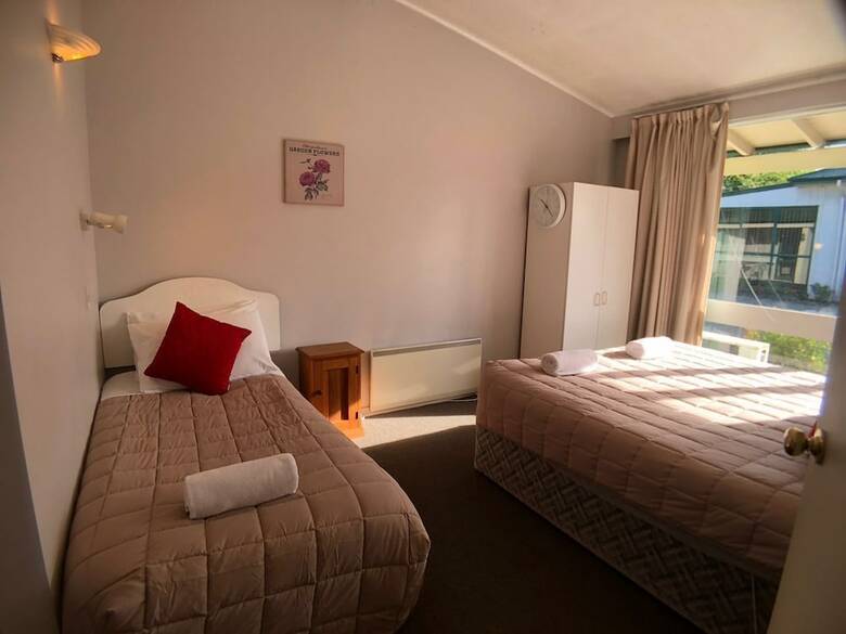 Tui Lodge Motel