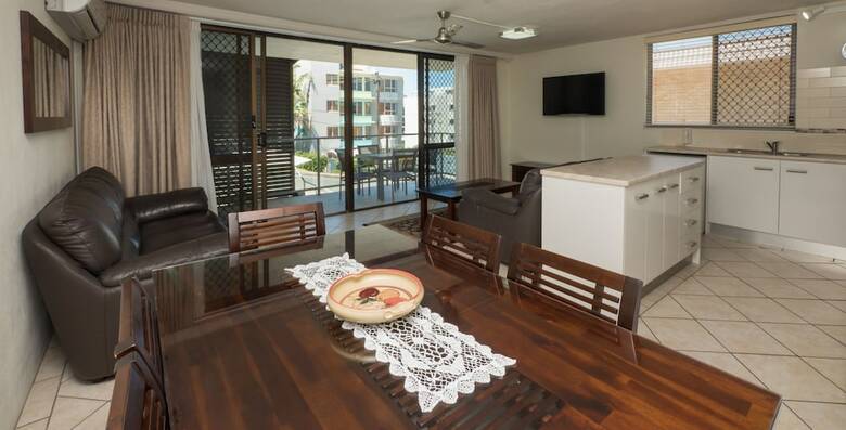 Apartamentos Merrima Court Holidays