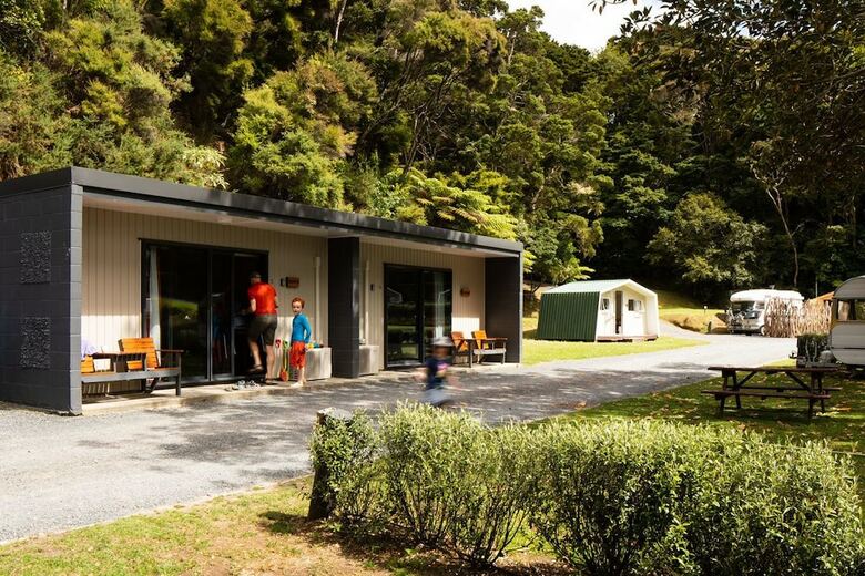 Paihia Top 10 Holiday Park