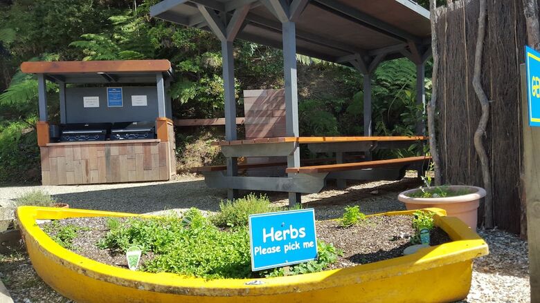 Paihia Top 10 Holiday Park