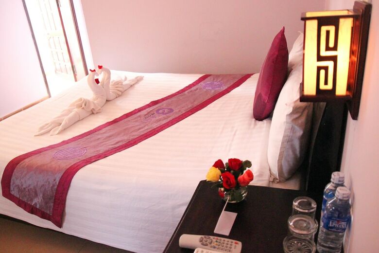Cozy Hue Hotel