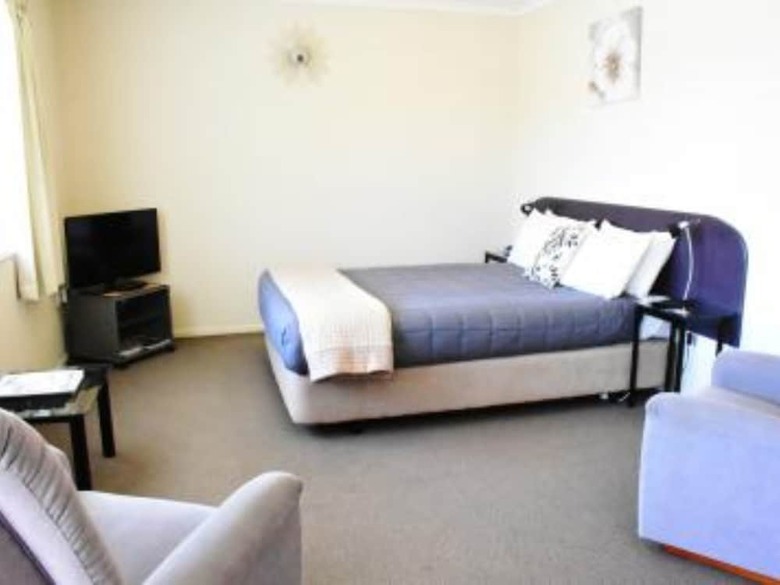 Bk's Chardonnay Motor Lodge Masterton