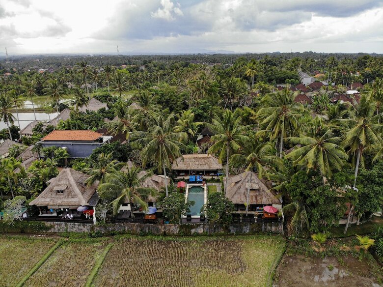 Hotel Lodtunduh Sari