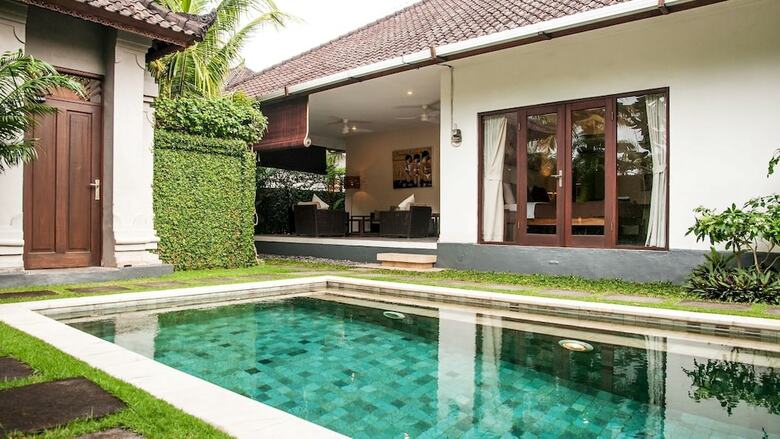 Umah Watu Villas