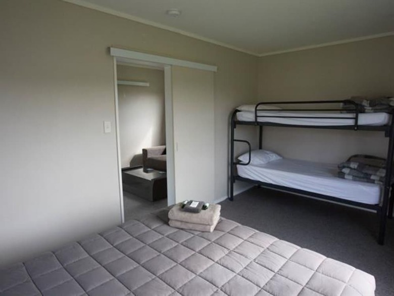 Raglan Holiday Park