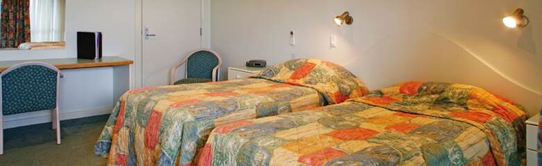 Claremont Hotel Motel