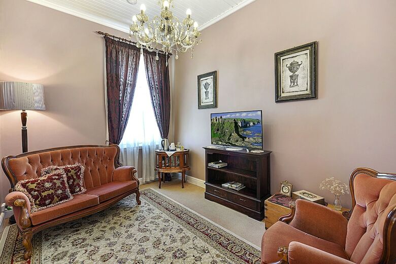 Abbey Boutique Hotel