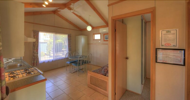 Cabana Big4 Batemans Bay At Easts Riverside Holiday Park