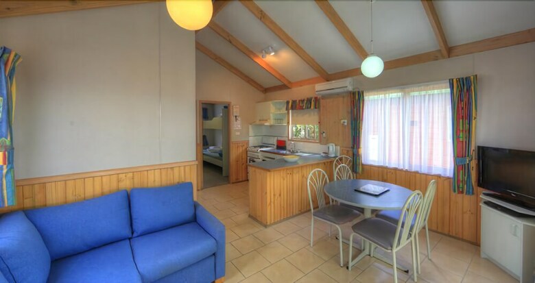 Cabana Big4 Batemans Bay At Easts Riverside Holiday Park