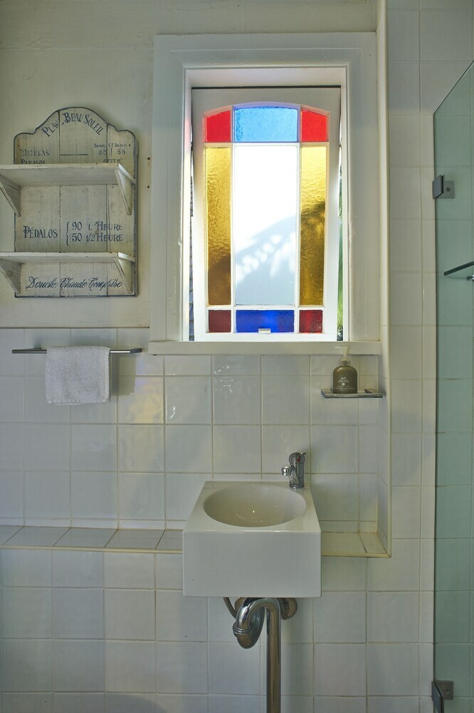 Bed & Breakfast Bondi Beach House