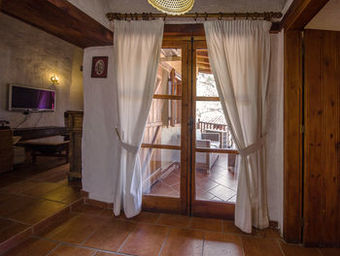 Posada Linos Inn