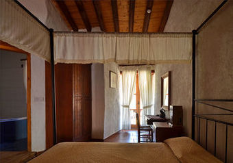 Posada Linos Inn