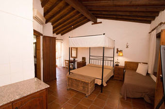 Posada Linos Inn