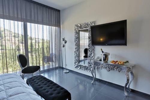 Crystal Hotel